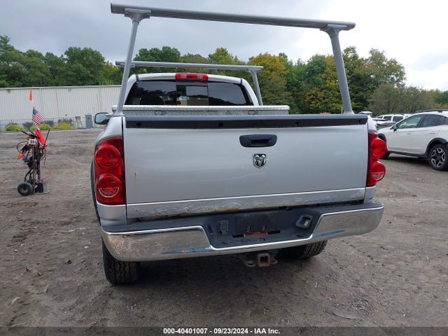40401007 :رقم المزاد ، 1D7HU18217S225597 vin ، 2007 Dodge Ram 1500 Slt/trx4 Off Road/sport مزاد بيع