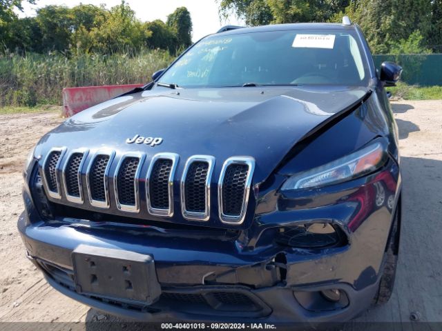 1C4PJLCB8EW148752 Jeep Cherokee Latitude