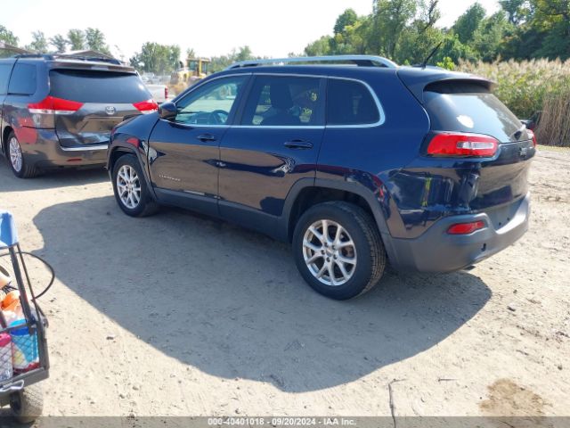 1C4PJLCB8EW148752 Jeep Cherokee Latitude