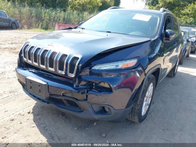 1C4PJLCB8EW148752 Jeep Cherokee Latitude
