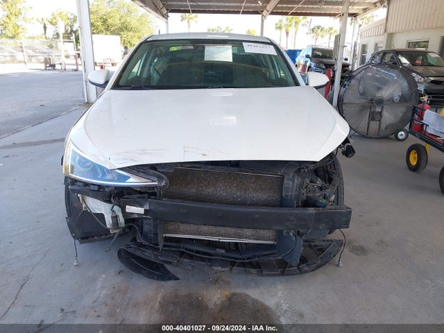 Hyundai ELANTRA SE 2020 5NPD74LFXLH503823 Image 12