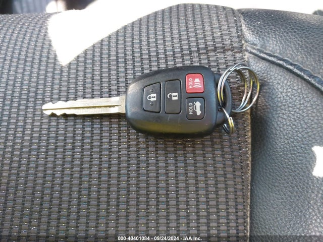 Toyota Corolla S Plus 2015 2T1BURHE0FC305420 Image 11
