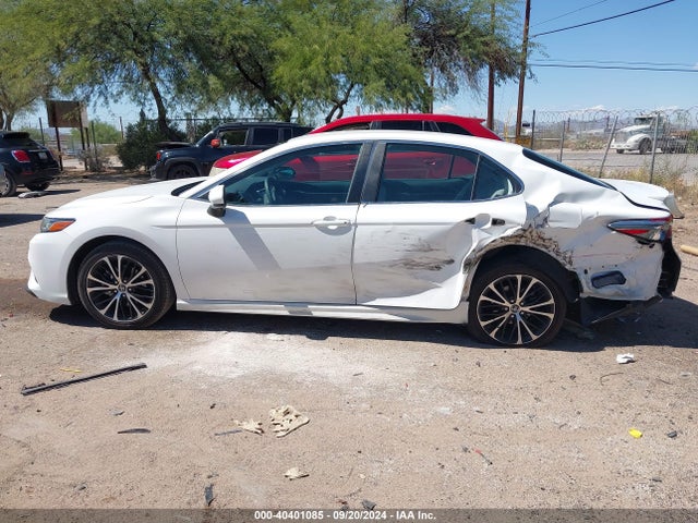 Toyota CAMRY SE 2018 4T1B11HK2JU537458 Image 14