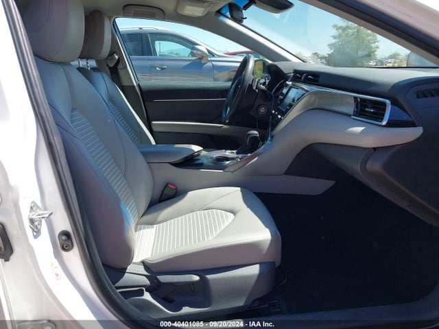 Toyota CAMRY SE 2018 4T1B11HK2JU537458 Image 5