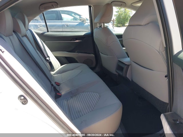 Toyota CAMRY SE 2018 4T1B11HK2JU537458 Image 8