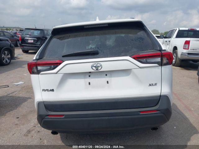 2T3W1RFV0NC199831 Toyota Rav4 Xle