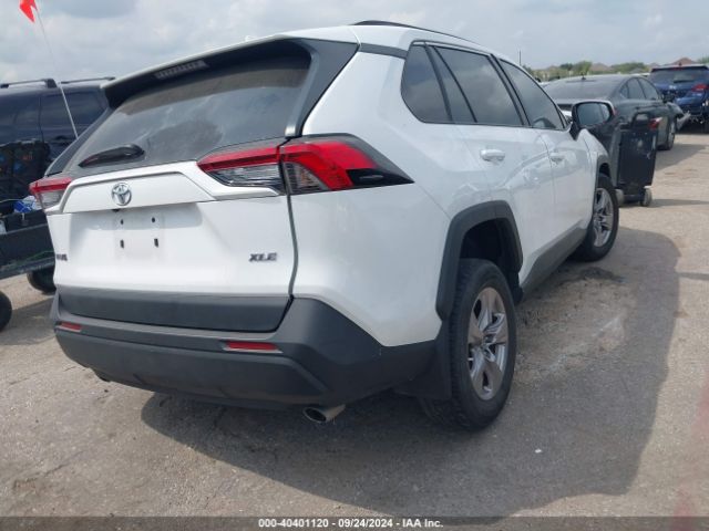 2T3W1RFV0NC199831 Toyota Rav4 Xle