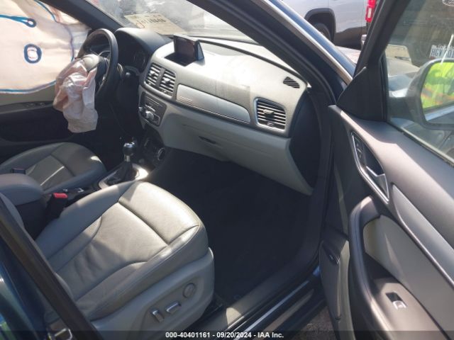 WA1GCCFS3HR004058 Audi Q3 2.0t Premium