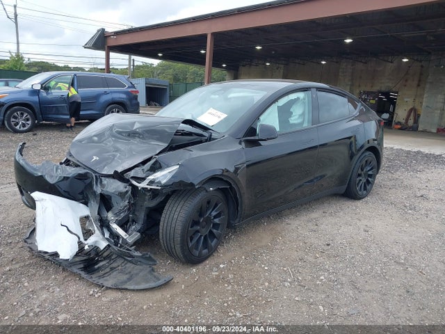 2022 TESLA MODEL Y 7SAYGDEE2NF481570 Photo 1