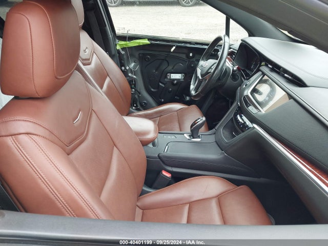 2019 CADILLAC XT5 1GYKNDRS5KZ279573 Photo 4