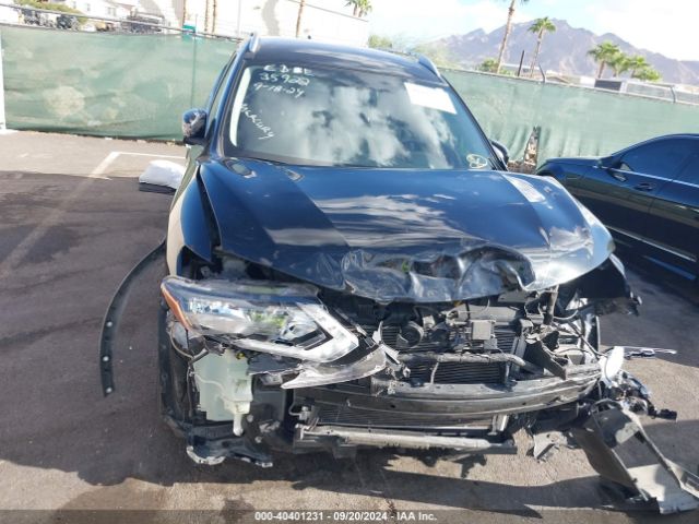 KNMAT2MT8JP516417 Nissan ROGUE SV