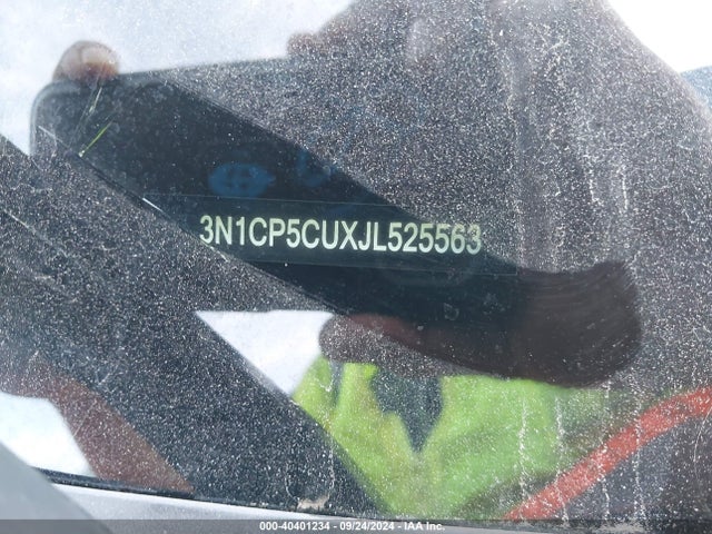 Nissan KICKS SV 2018 3N1CP5CUXJL525563 Image 9