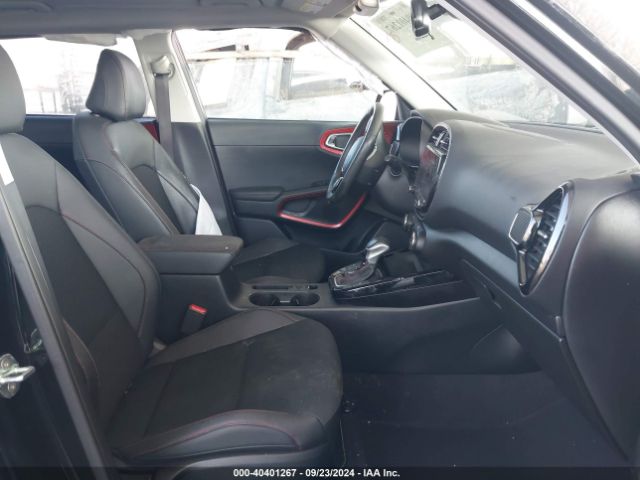 KNDJ53AU3P7840588 KIA Soul Gt-line