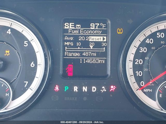 3C6RR7KT3HG618571 RAM 1500 Express  4x4 5'7 Box