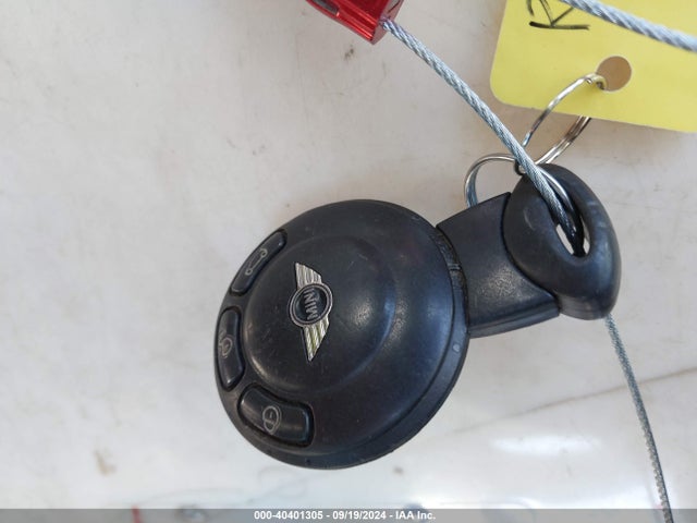 2007 MINI COOPER S WMWMF73557TT81916 Photo 10