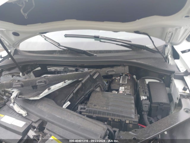 3VV8B7AX8NM033982 Volkswagen Tiguan 2.0t Se R-line Black