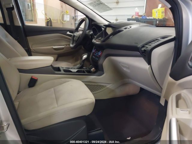 1FMCU9G9XKUB66494 Ford ESCAPE SE