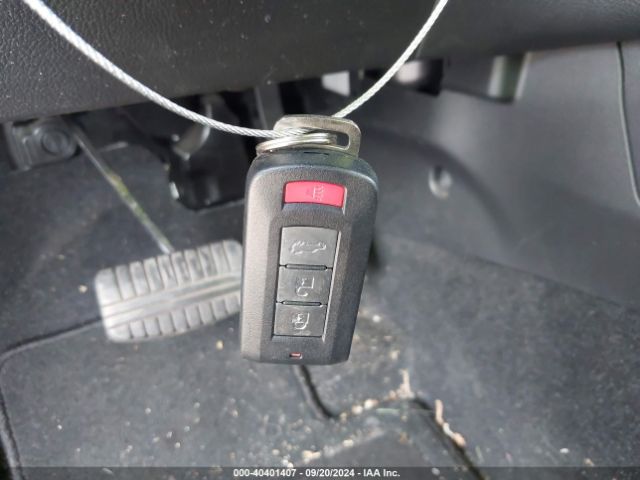 JA4AZ3A35KZ020788 Mitsubishi Outlander Sel