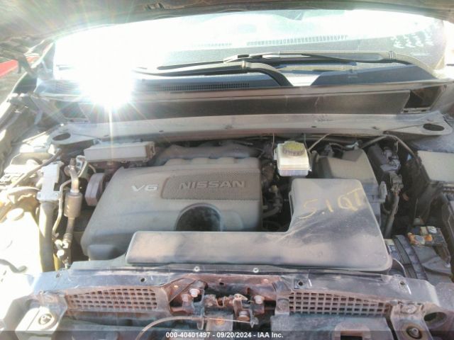 5N1DR2MMXJC637716 Nissan Pathfinder Sv