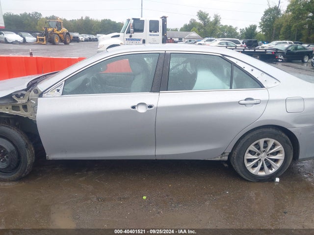 Toyota CAMRY LE 2016 4T4BF1FK6GR558607 Image 14