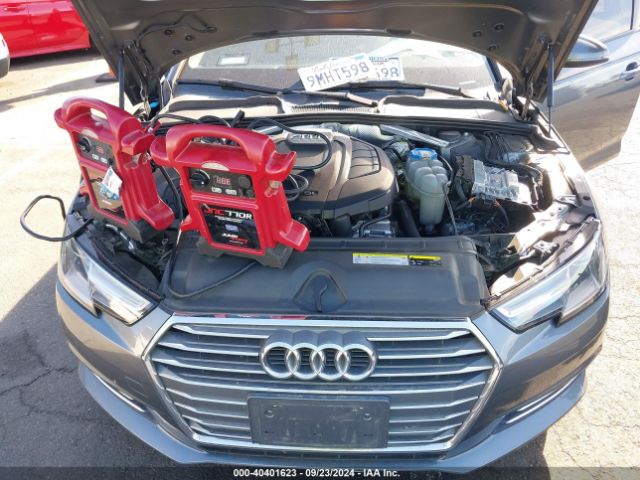 WAUGNAF44HN017640 Audi A4 2.0t Premium