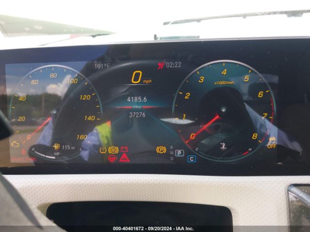 WDD3G4EB7KW001808 Mercedes-Benz A 220