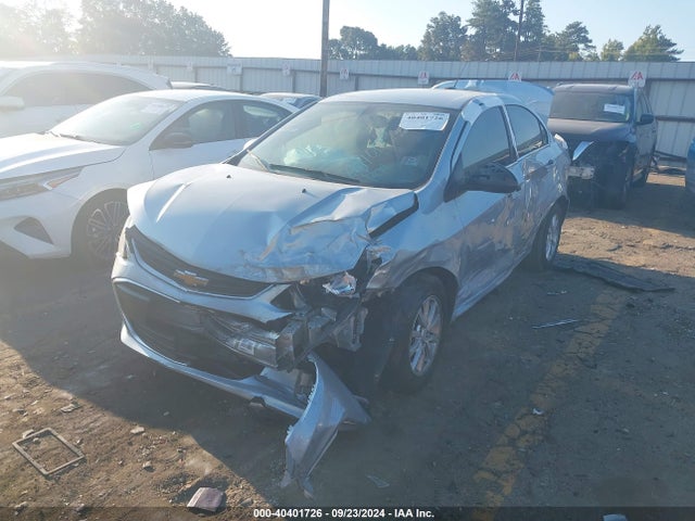 Chevrolet Sonic Lt Auto 2017 1G1JD5SH7H4108928 Image 2