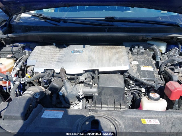 Toyota Prius Two 2017 JTDKBRFU6H3558219 Image 10