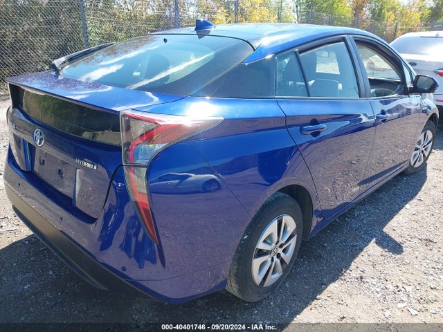 Toyota Prius Two 2017 JTDKBRFU6H3558219 Image 4