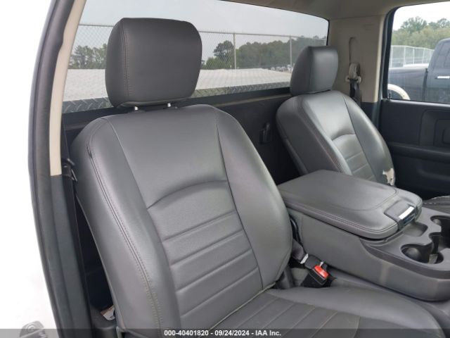 3C6JR6AG3GG329393 RAM 1500 Tradesman