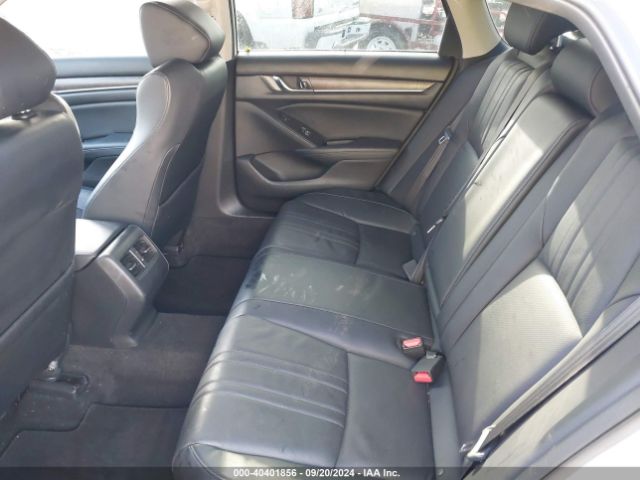 1HGCV1F93JA037342 Honda Accord Touring