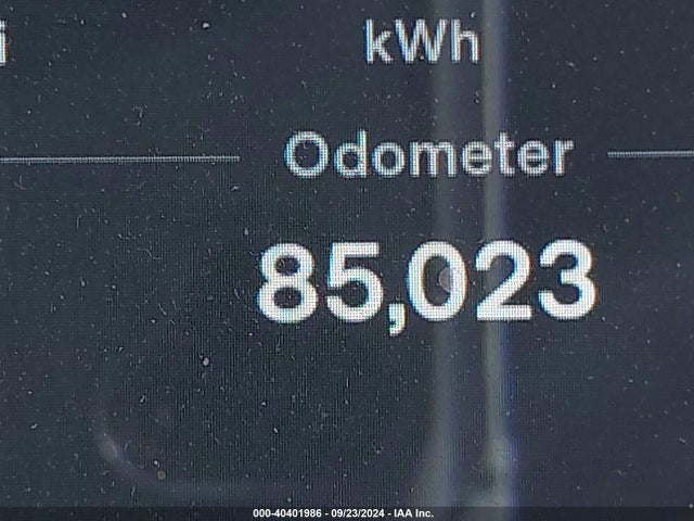 Tesla Model X 60d/70d/75d/90d 2016 5YJXCAE29GF002833 Image 16