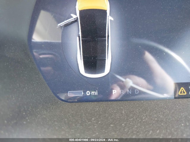 Tesla Model X 60d/70d/75d/90d 2016 5YJXCAE29GF002833 Image 18