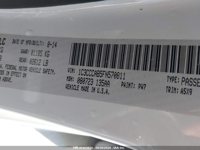 Chrysler 200 Limited 2015 1C3CCCAB5FN570811 Image 9