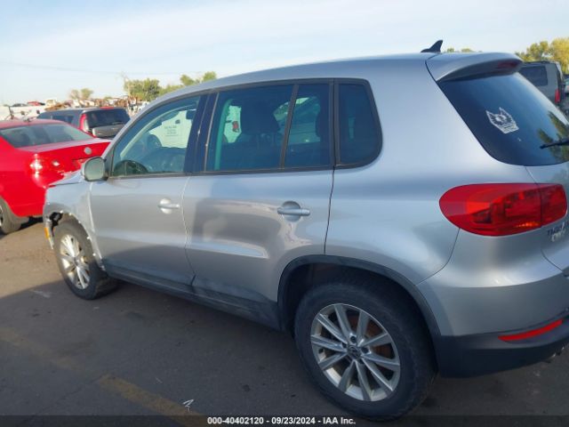 WVGBV3AX9EW542429 Volkswagen TIGUAN SE