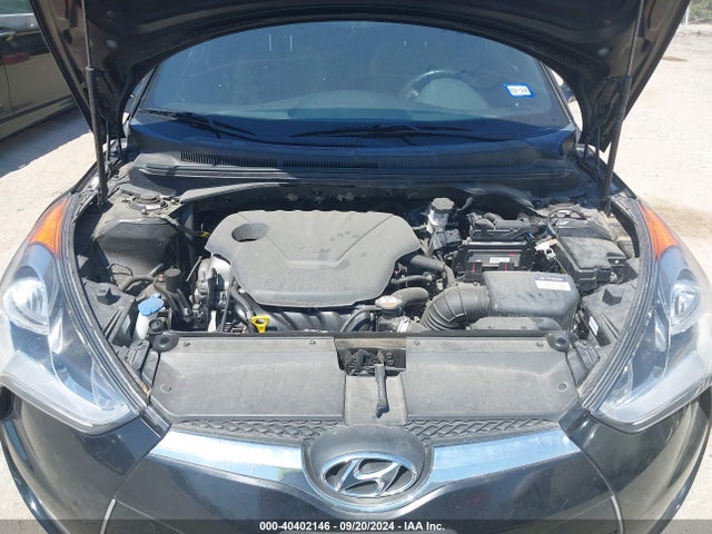 Hyundai Veloster Value Edition 2017 KMHTC6AD7HU318352 Image 10