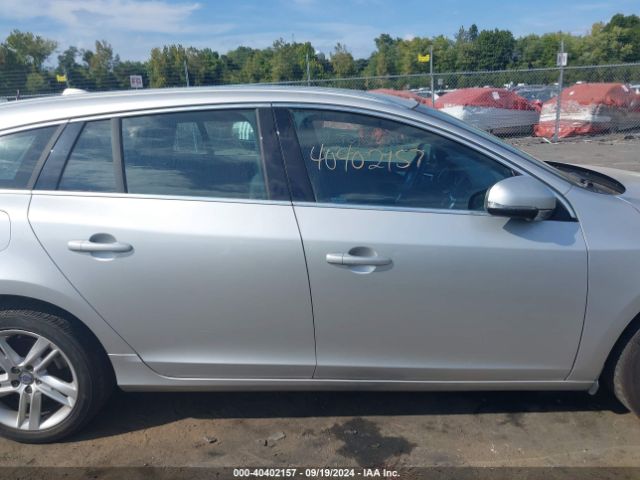 YV140MEK4F1250499 Volvo V60 T5 Premier