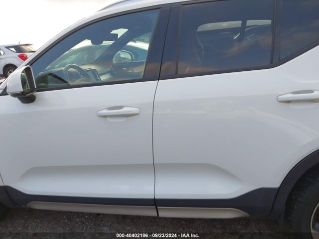 YV4162UK9K2113234 Volvo Xc40 T5 Momentum