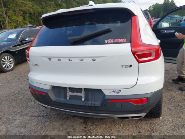 YV4162UK9K2113234 Volvo Xc40 T5 Momentum