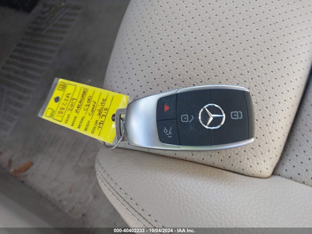 WDDWK8EB0KF791715 Mercedes-Benz C 300 4matic