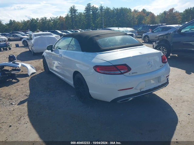 WDDWK8EB0KF791715 Mercedes-Benz C 300 4matic