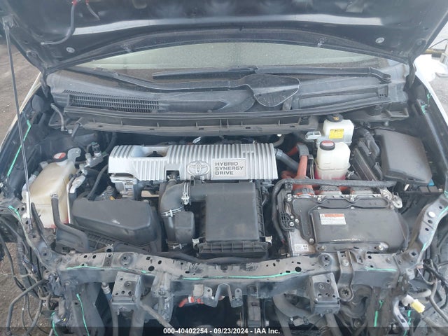 Toyota Prius Two 2015 JTDKN3DU4F0482201 Image 10