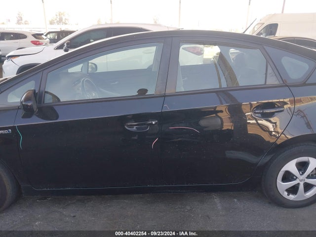 Toyota Prius Two 2015 JTDKN3DU4F0482201 Image 15