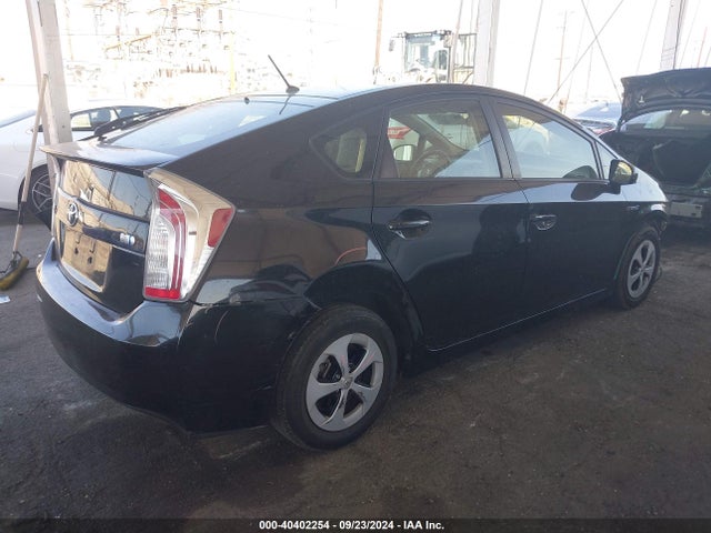 Toyota Prius Two 2015 JTDKN3DU4F0482201 Image 4