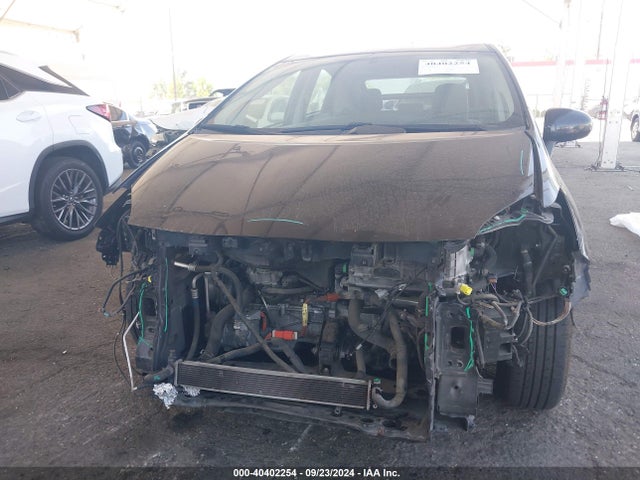 Toyota Prius Two 2015 JTDKN3DU4F0482201 Image 6