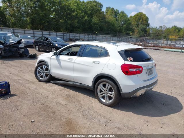 WDCTG4GB7KU001675 Mercedes-Benz Gla 250 4matic