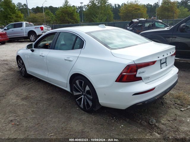 2023 VOLVO S60 7JRL12FA1PG252140 Photo 2