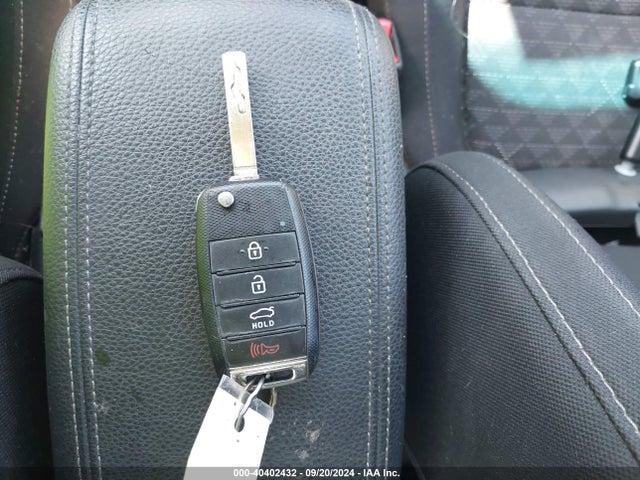 KIA RIO S 2019 3KPA24AB8KE170977 Image 11