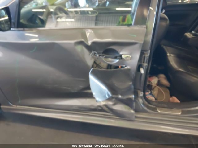 3N1CB7APXJY210496 Nissan Sentra Sr Turbo