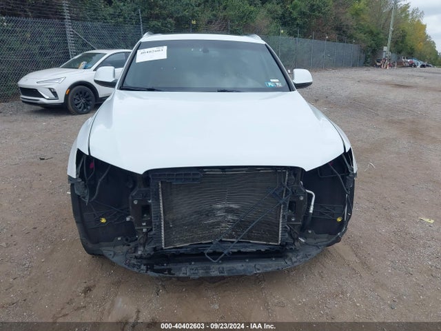 2012 Audi Q5 3.2 Premium Plus მანქანა იყიდება აუქციონზე, vin: WA1DKAFP7CA068178, აუქციონის ნომერი: 40402603